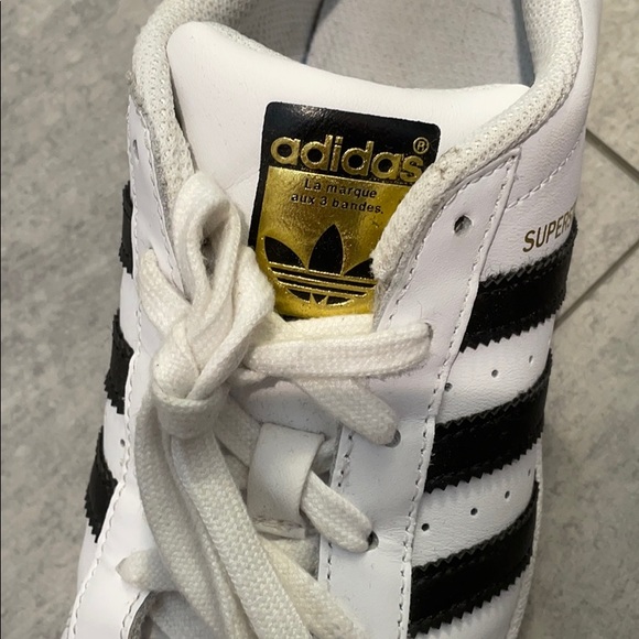 Shoes - Picture 4 of 4